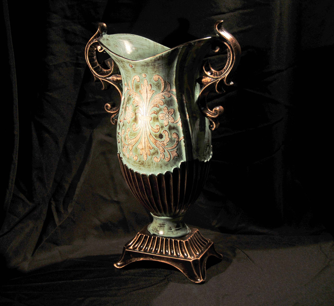 HCHD5163 - Green Floral Tall Pedestal Urn