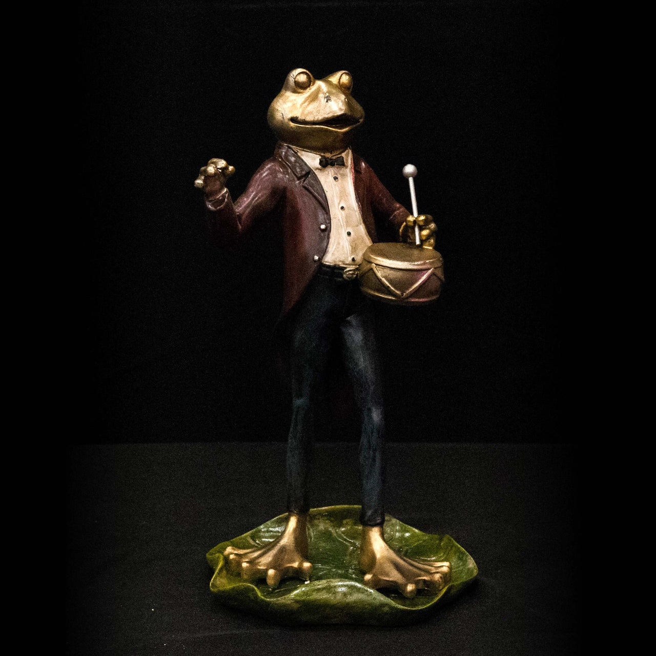 HCHD5345 - Frog Playing Snare Drum