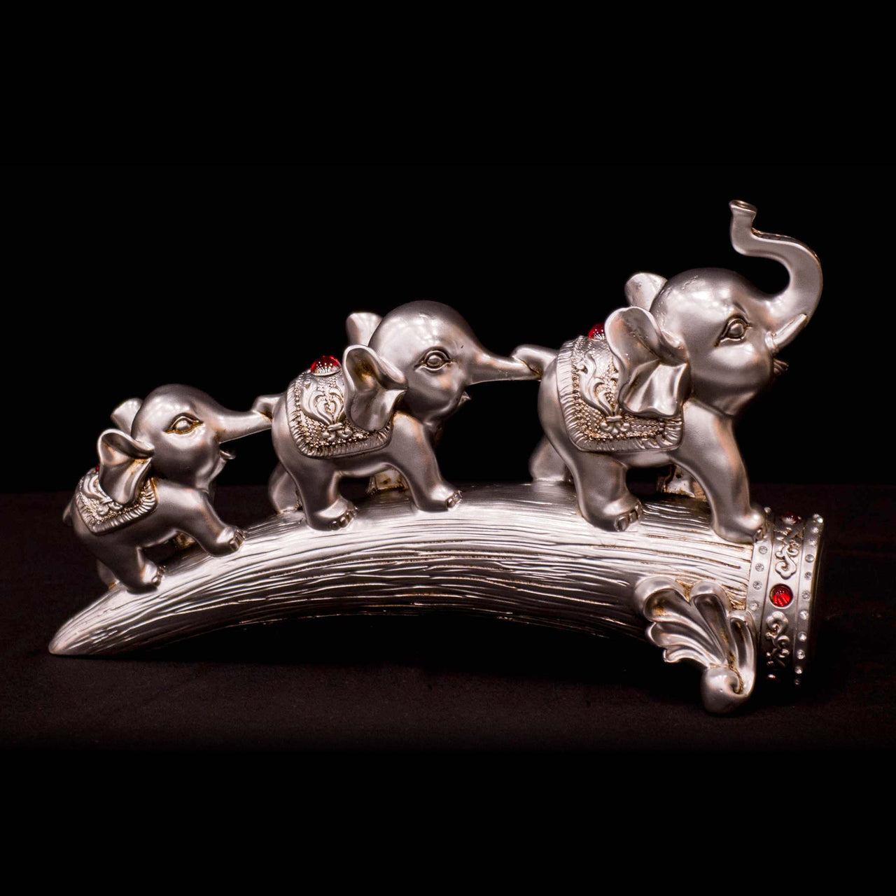 HCHD5373 - 3 Gold Elephants on Long