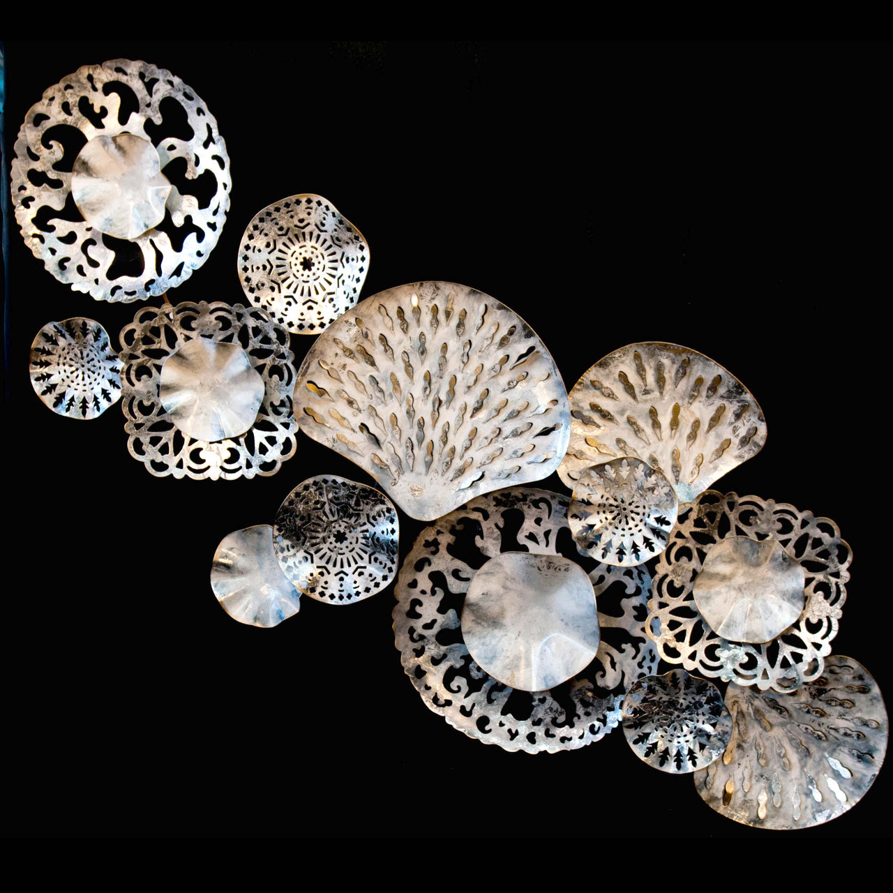 HCHD5380 - Silver Circle Metal Art