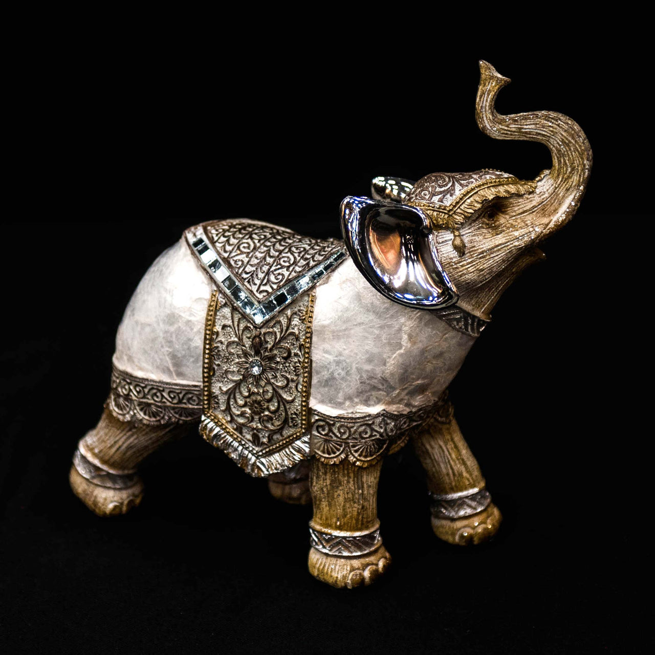 HCHD5402 - Pearl Elephant Small