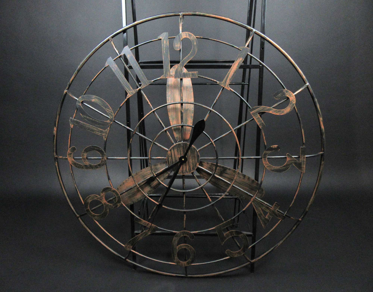 HCHD5522 - Metal Clock