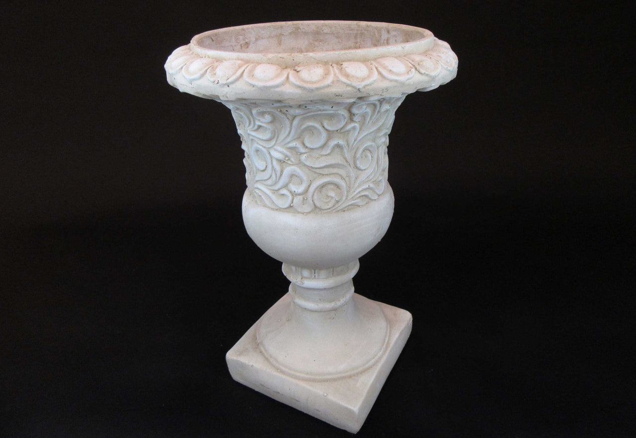HCHD5654 - Cream Swirl Pedestal Pot