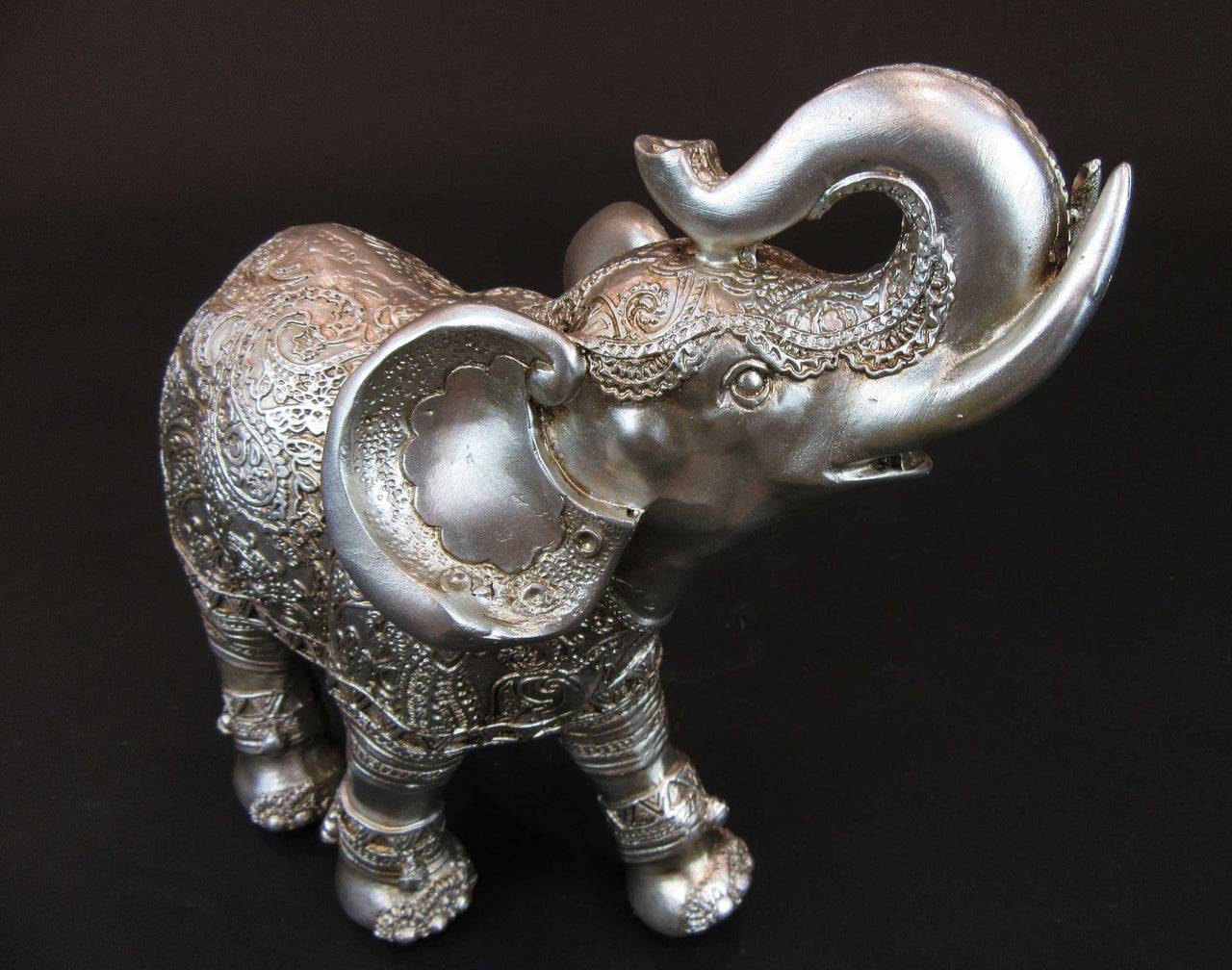 HCHD5742 - Gold Elephant Medium
