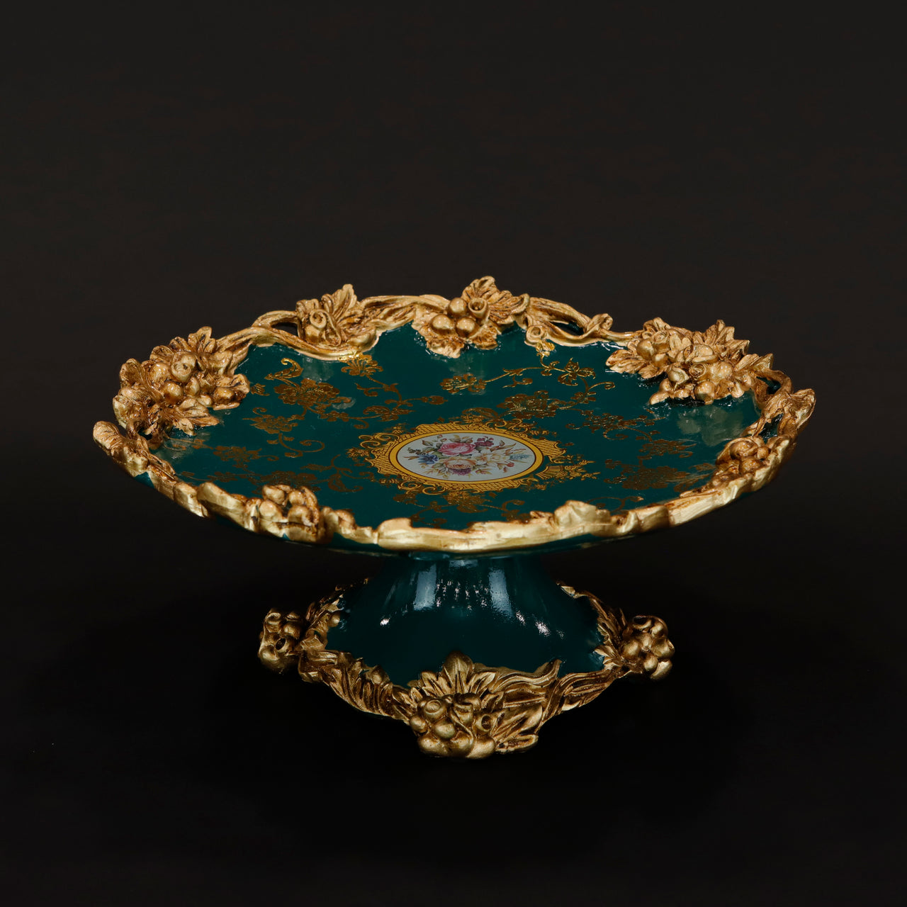 HCHD6017 - Emerald Floral Round Pedestal Plate