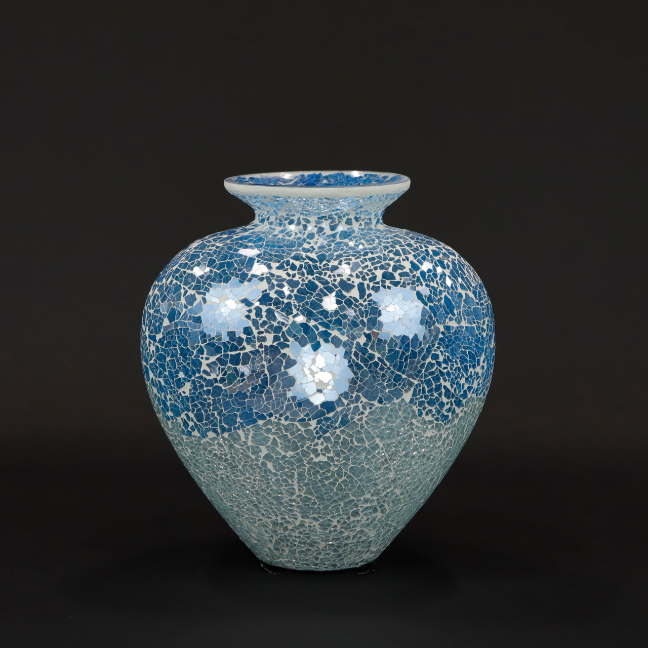HCHD6170 - Sky Blue Squat Vase