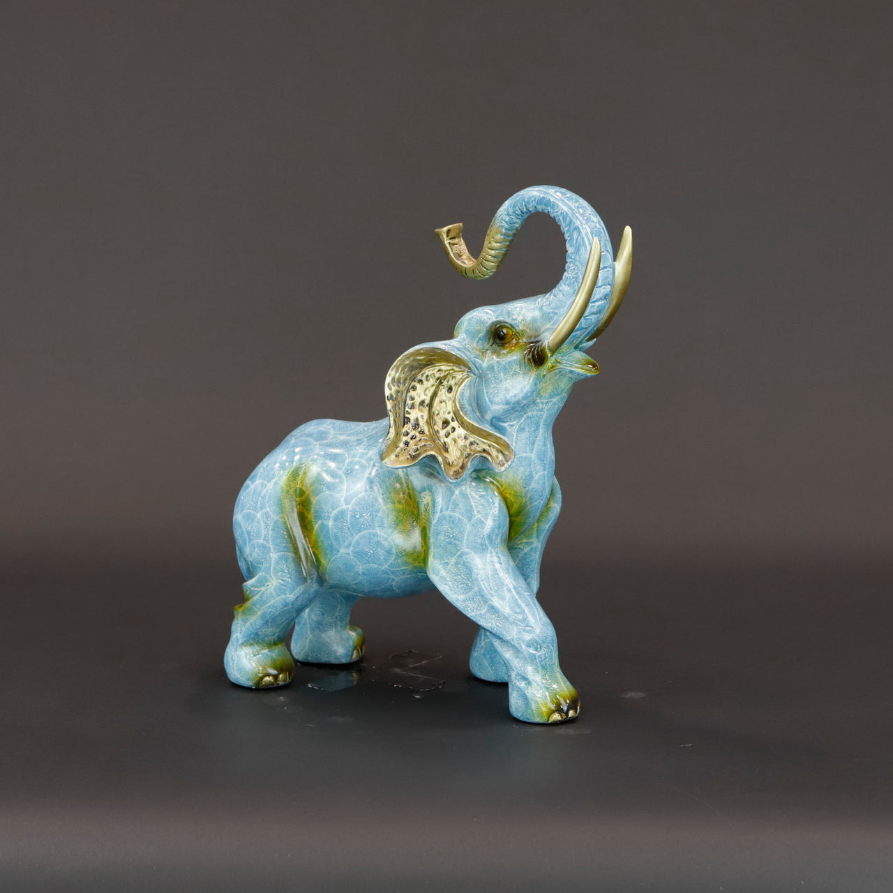 HCHD6198 - Green Elephant Trunk High