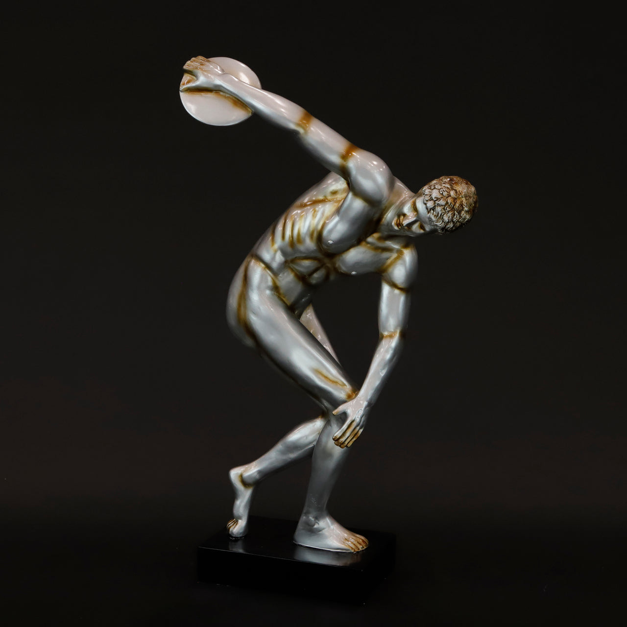 HCHD6269 - Discus Man