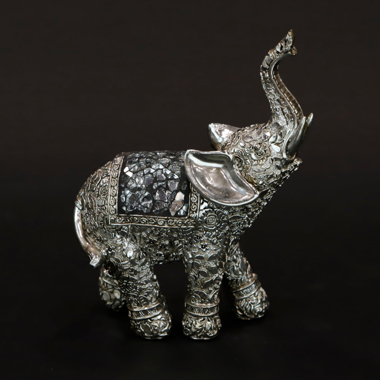 HCHD6283 - Small Silver Elephant Left
