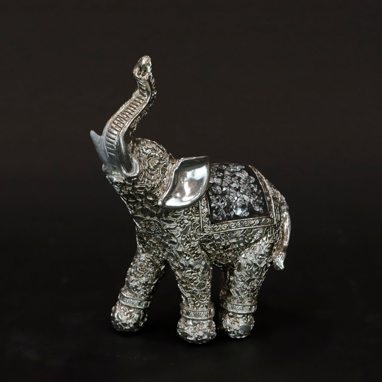 HCHD6284 - Small Silver Elephant Right