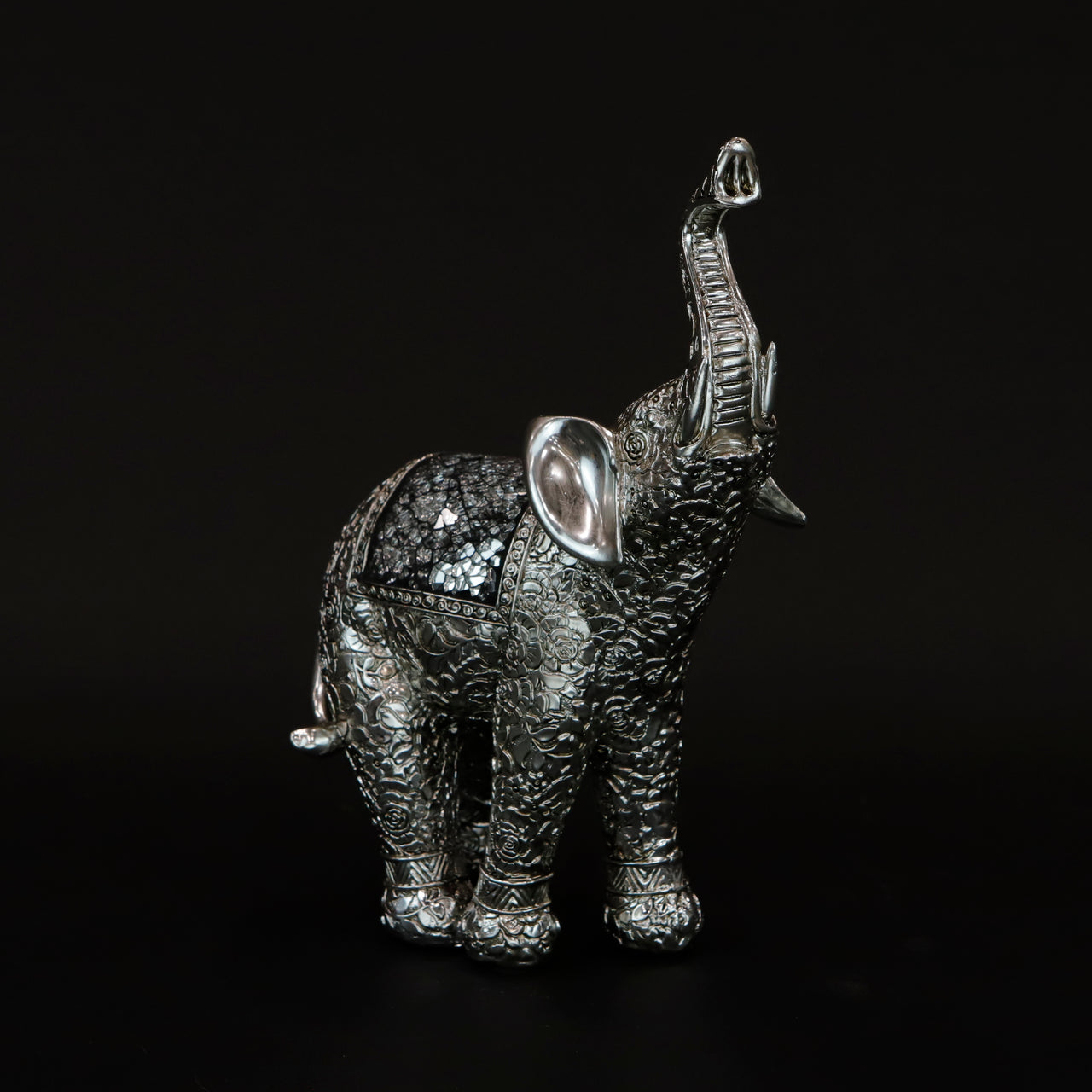 HCHD6285 - Medium Silver Elephant Left