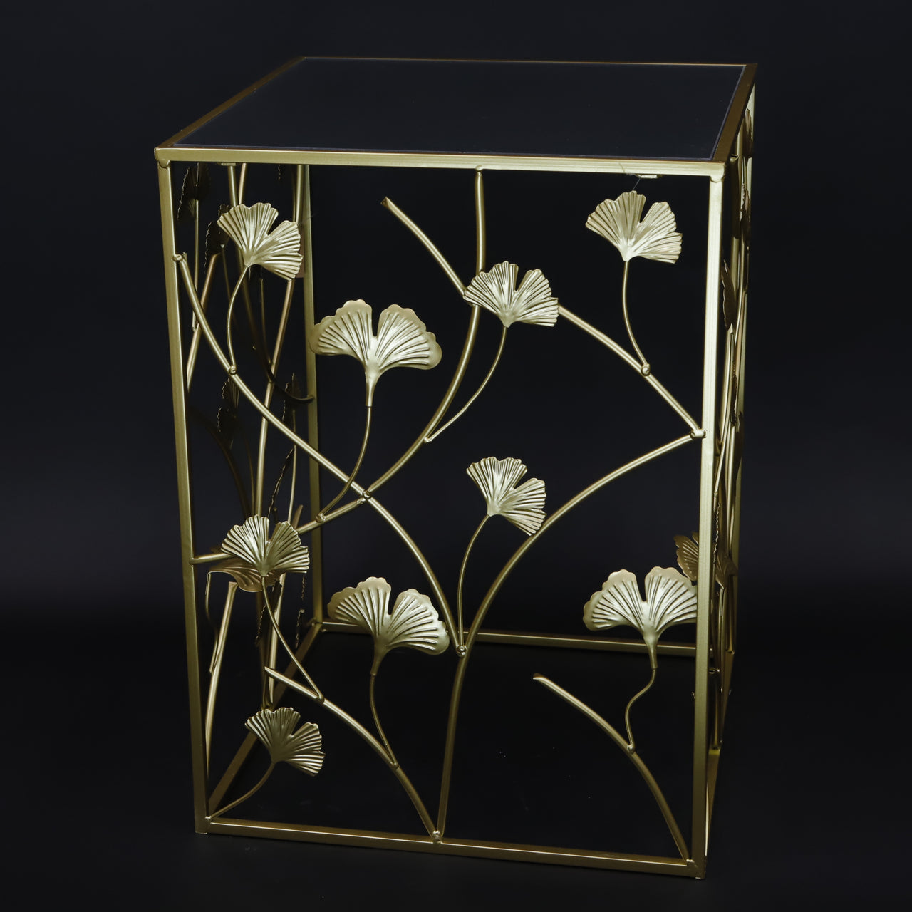 HCHD6319 - Large Gold Side Table