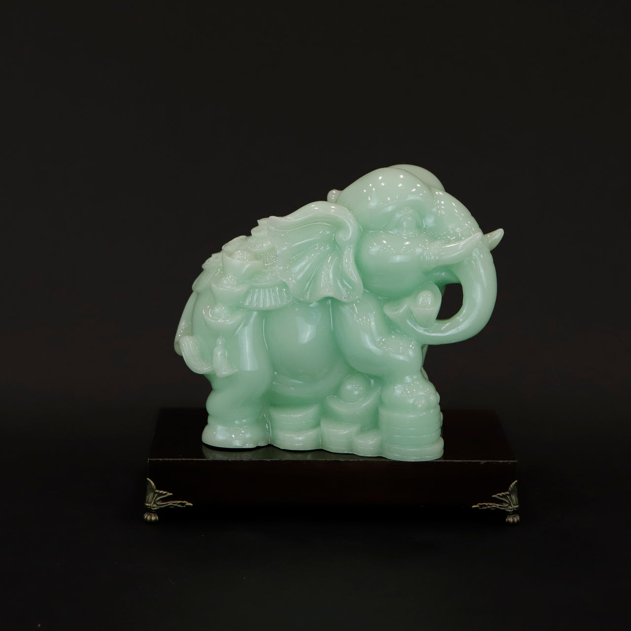 HCHD6473 - Jade Green Elephant Trunk Down