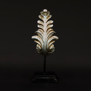 HCHD6487 - Silver Large Leaf on Stand