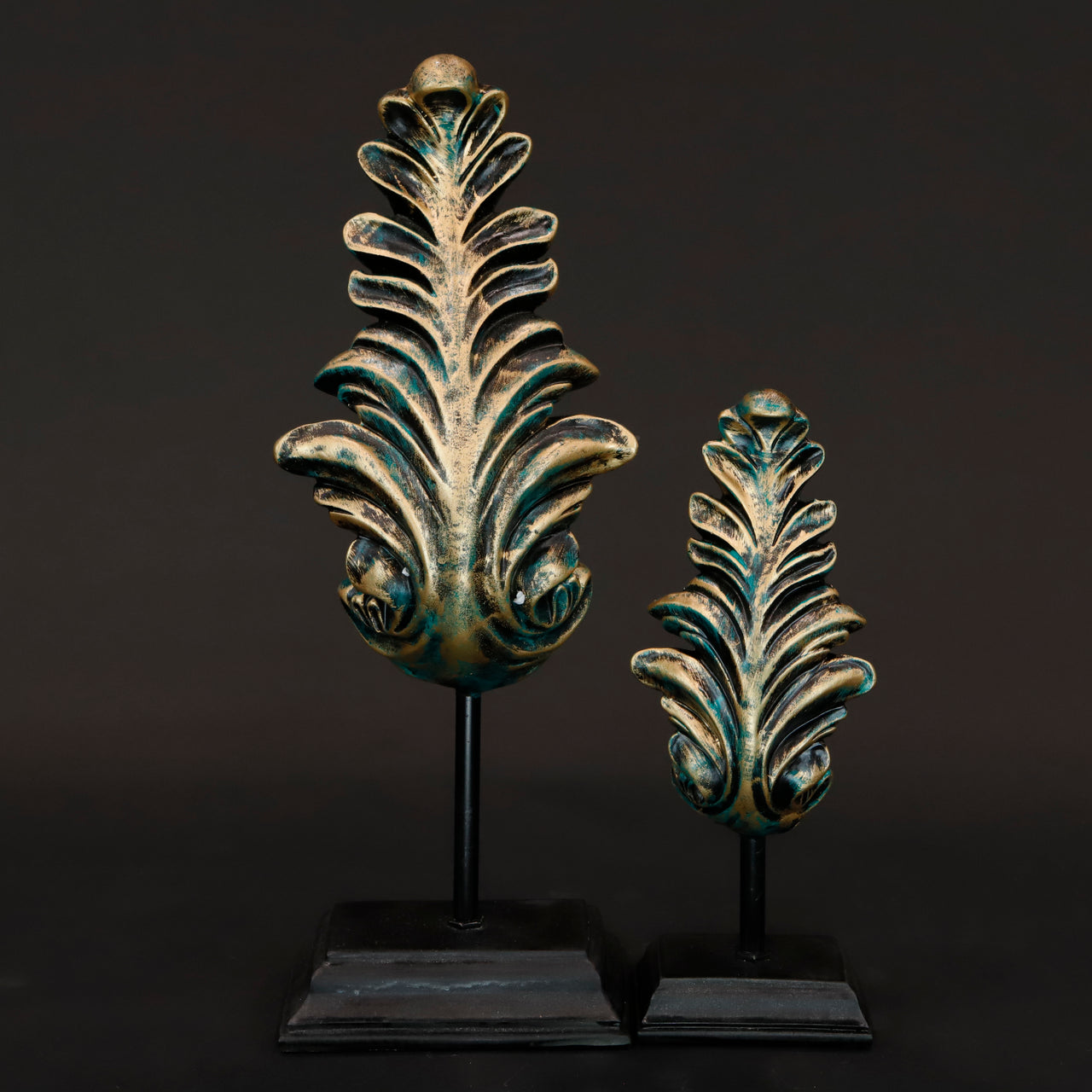 HCHD6488 - Turquoise Small Leaf on Stand