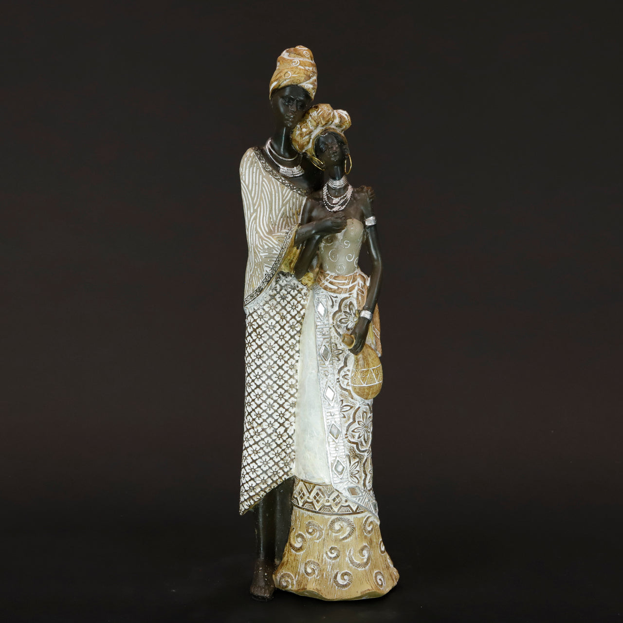 HCHD6526 - Elegant Man and Lady