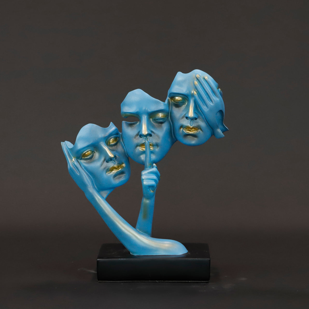 HCHD6533 - Three Faces on Base