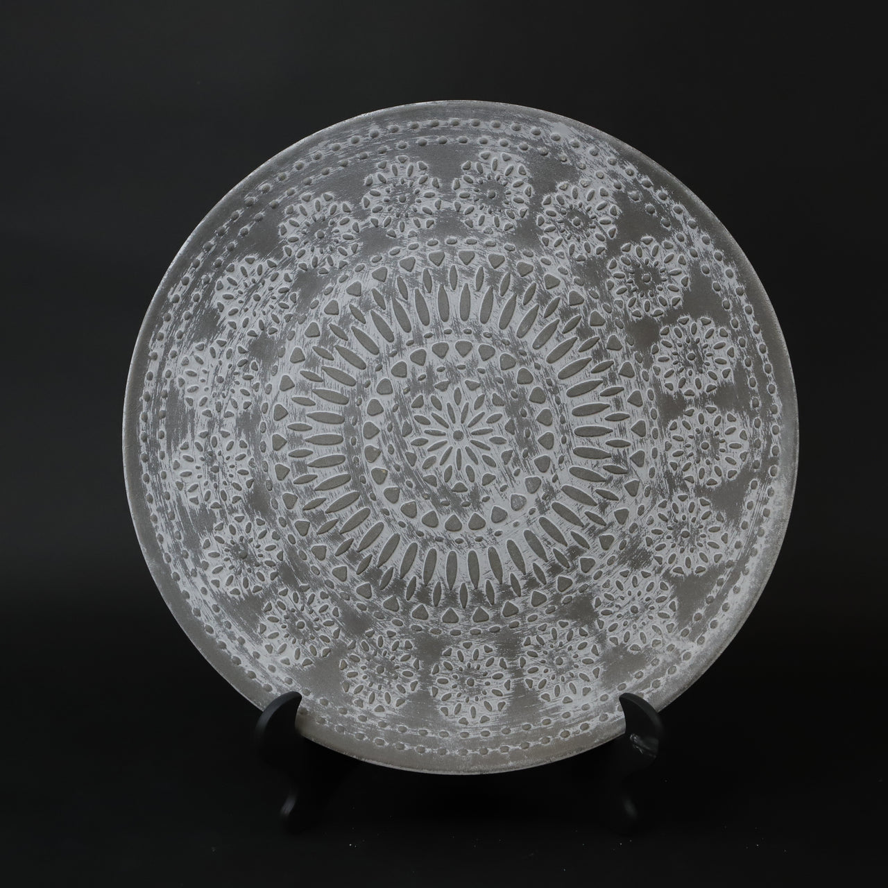 HCHD6758 - M Taupe Sand Dollar Plate