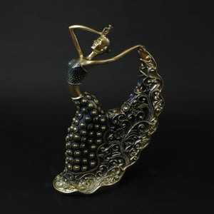 HCHD6899 - Gold/Blue Lady Dancing
