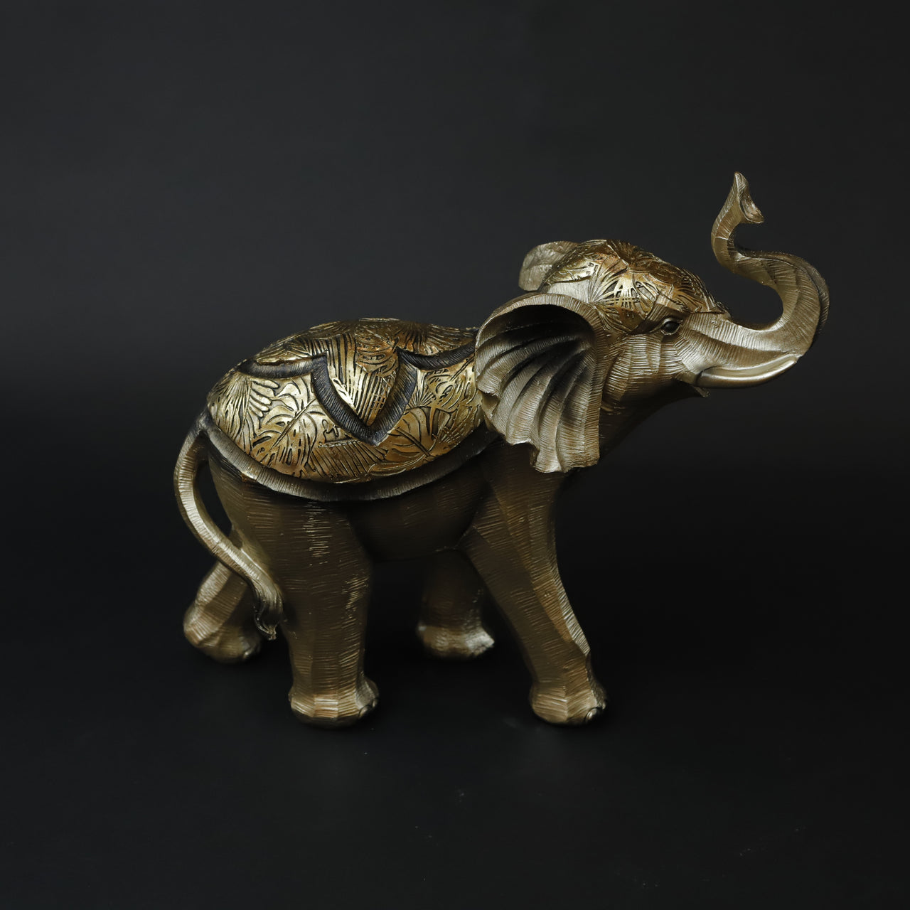 HCHD6919 - M Gold Leaf Elephant