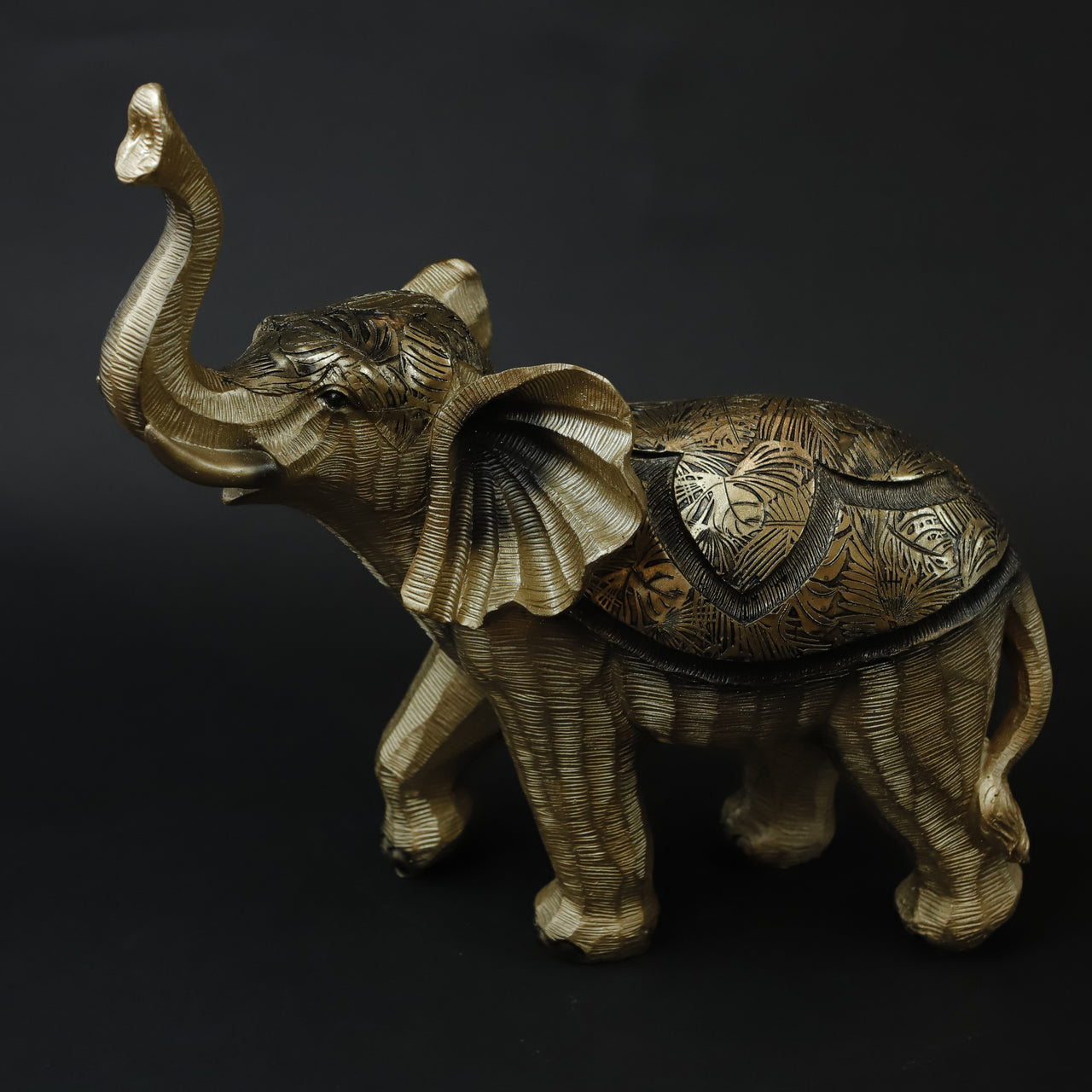 HCHD6920 - L Gold Leaf Elephant