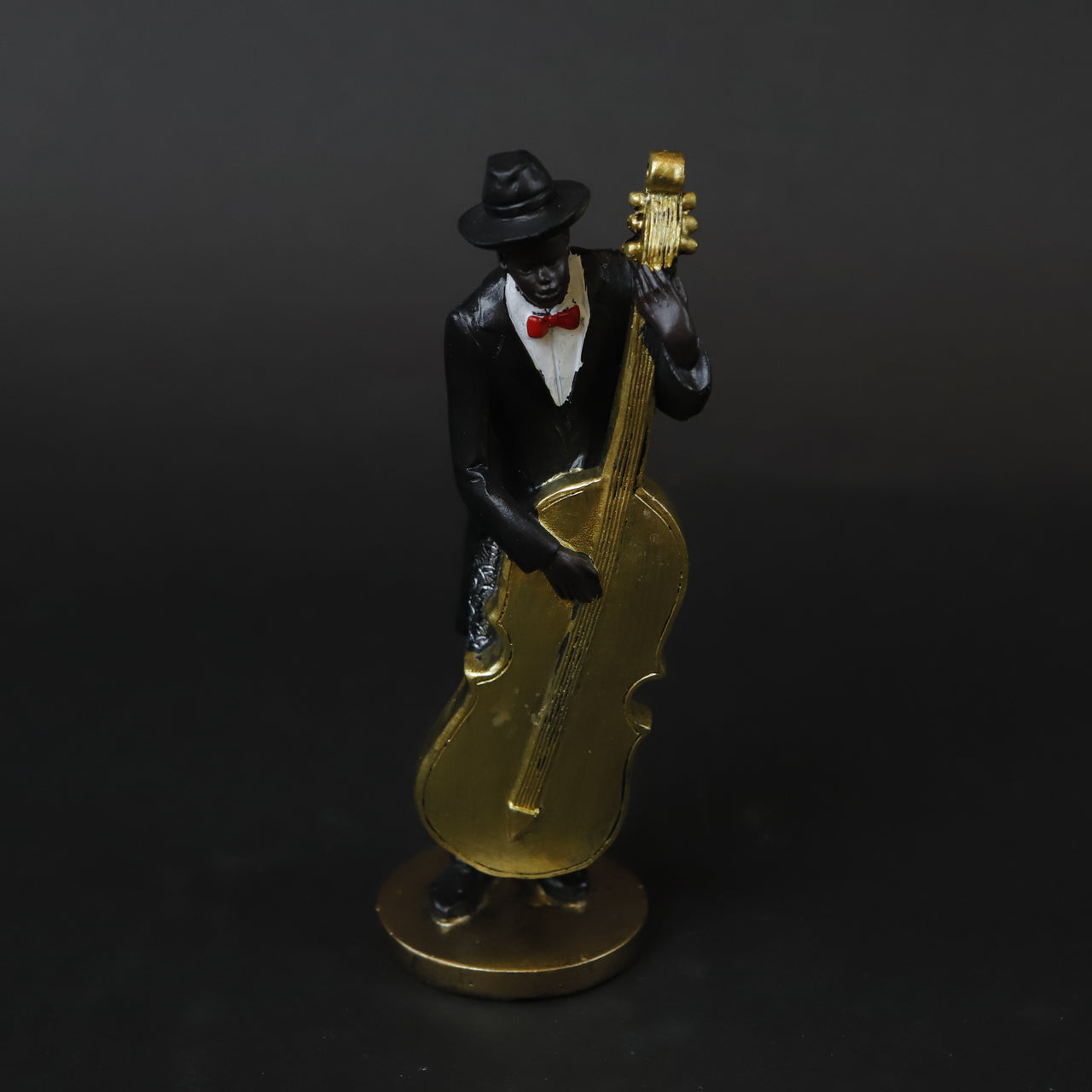 HCHD6935 - M Jazz Base Musician