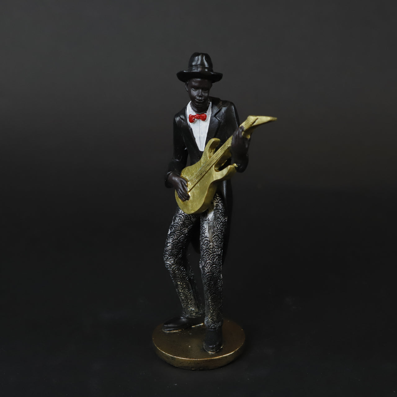 HCHD6936 - M Jazz Guitar Musician