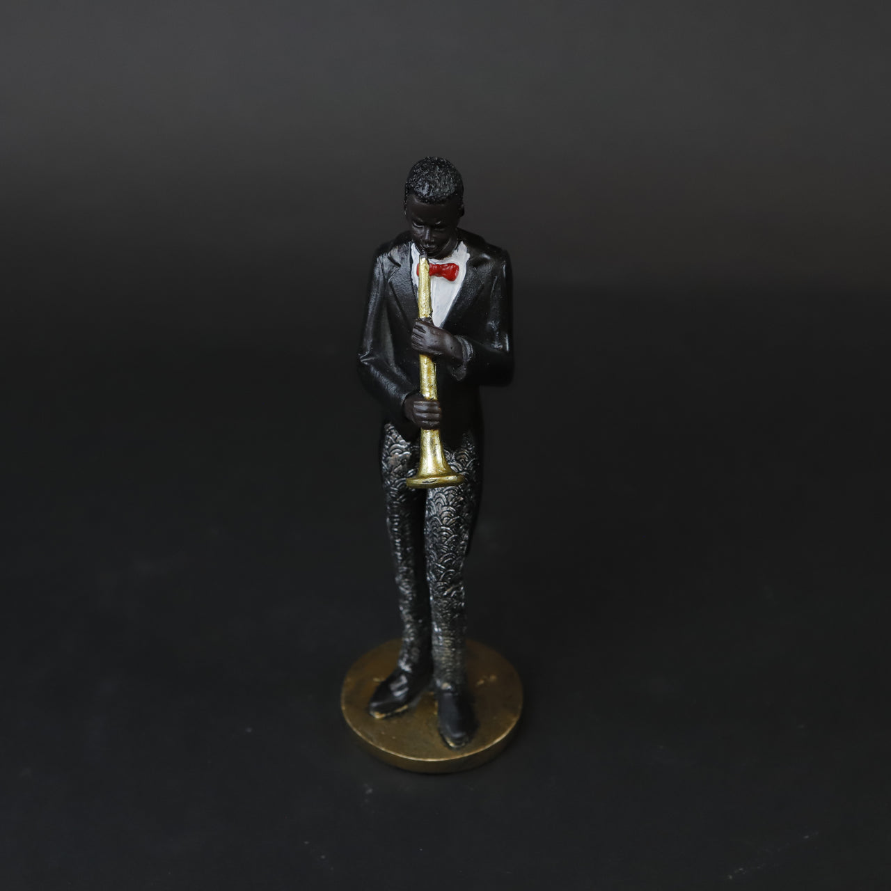 HCHD6940 - M Jazz Singer