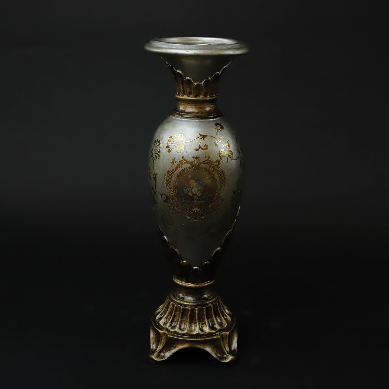 HCHD6971 - Silver Floral L Candleholder
