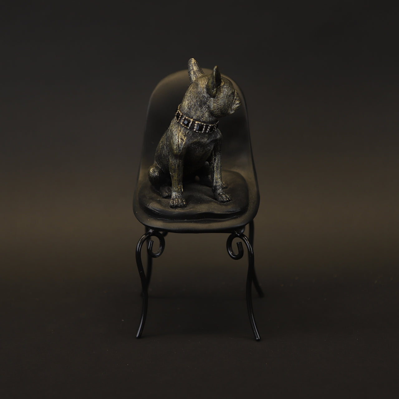 HCHD7750 - Dog on Chair #3