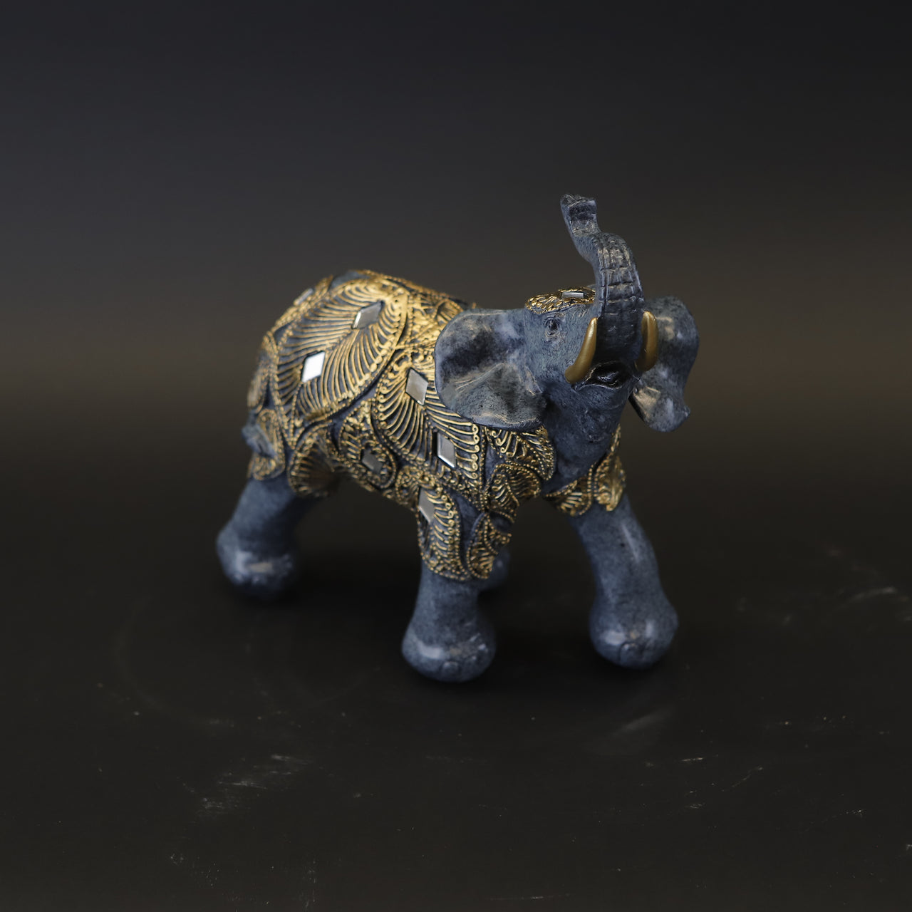 HCHD7786 - L Blue Stone Elephant