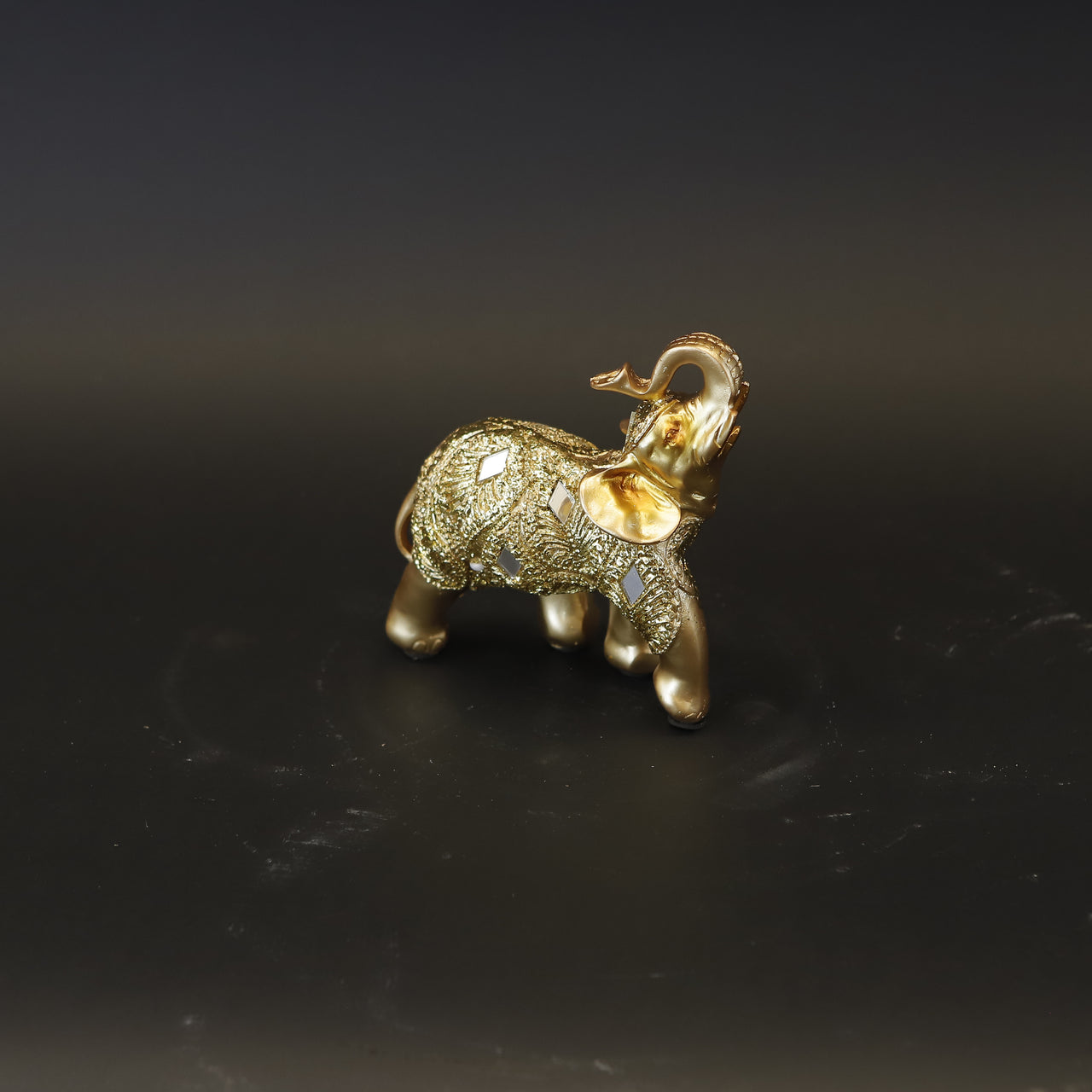 HCHD7789 - S Gold Stone Elephant