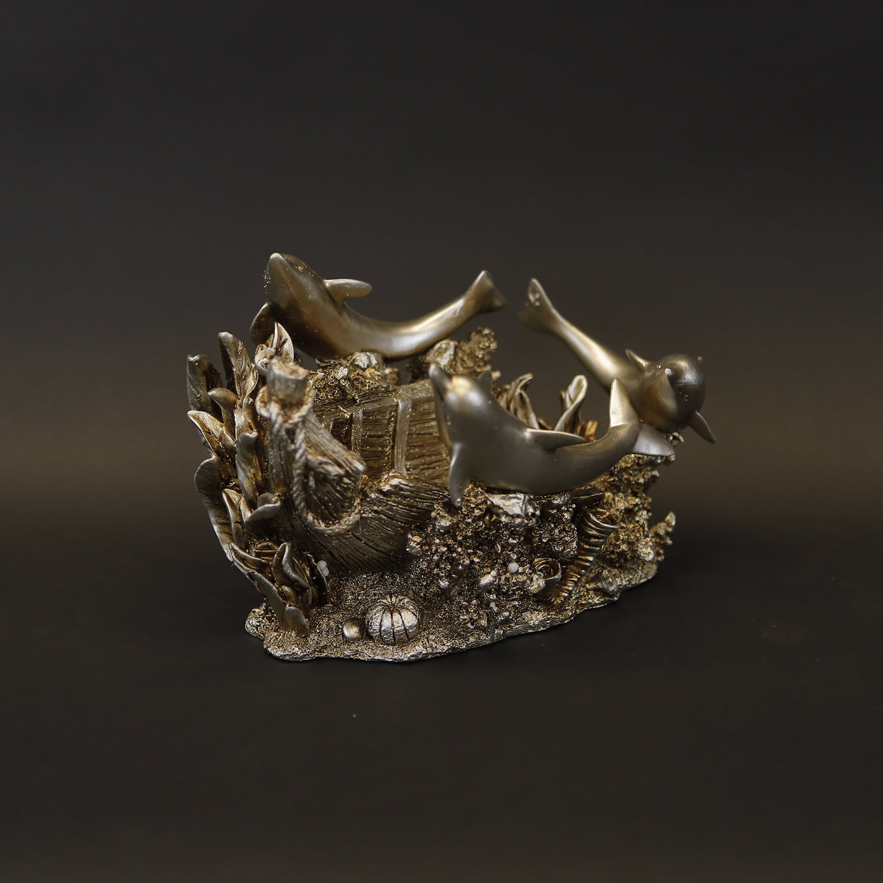 HCHD7803 - Three Dolphins Bowl