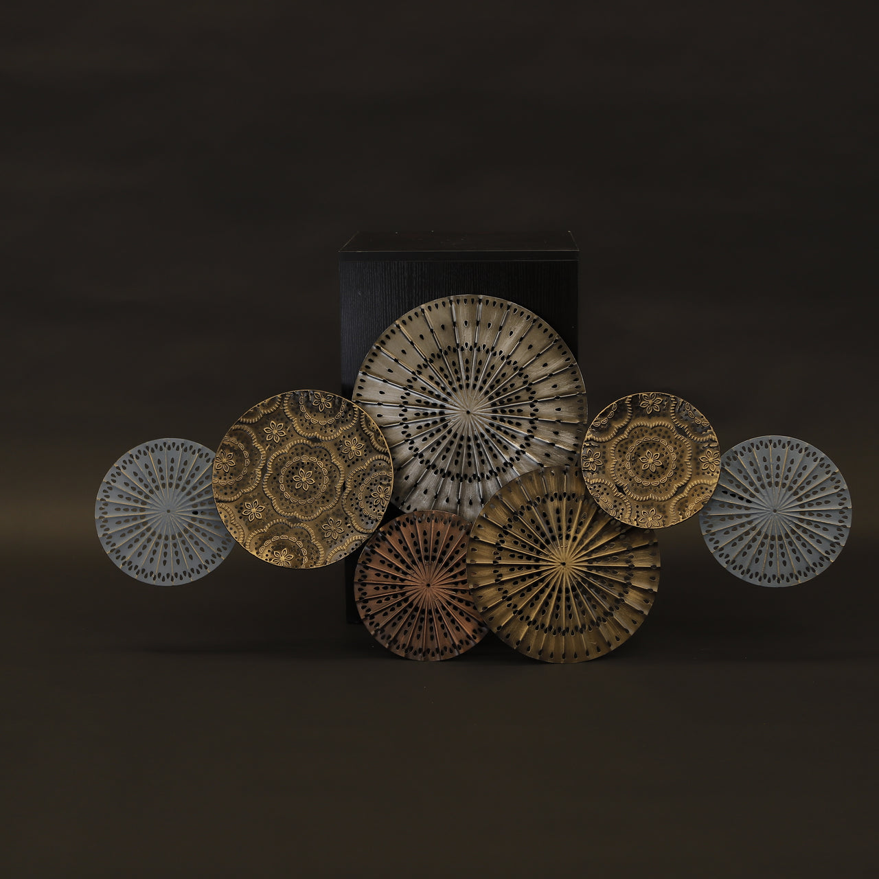 HCHD8090 - Bronze/Blue Metal Symbols