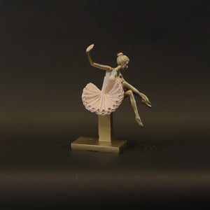 HCHD8257 - Pink Ballerina Sitting