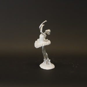 HCHD8304 - Silver Ballerina Crossed Up