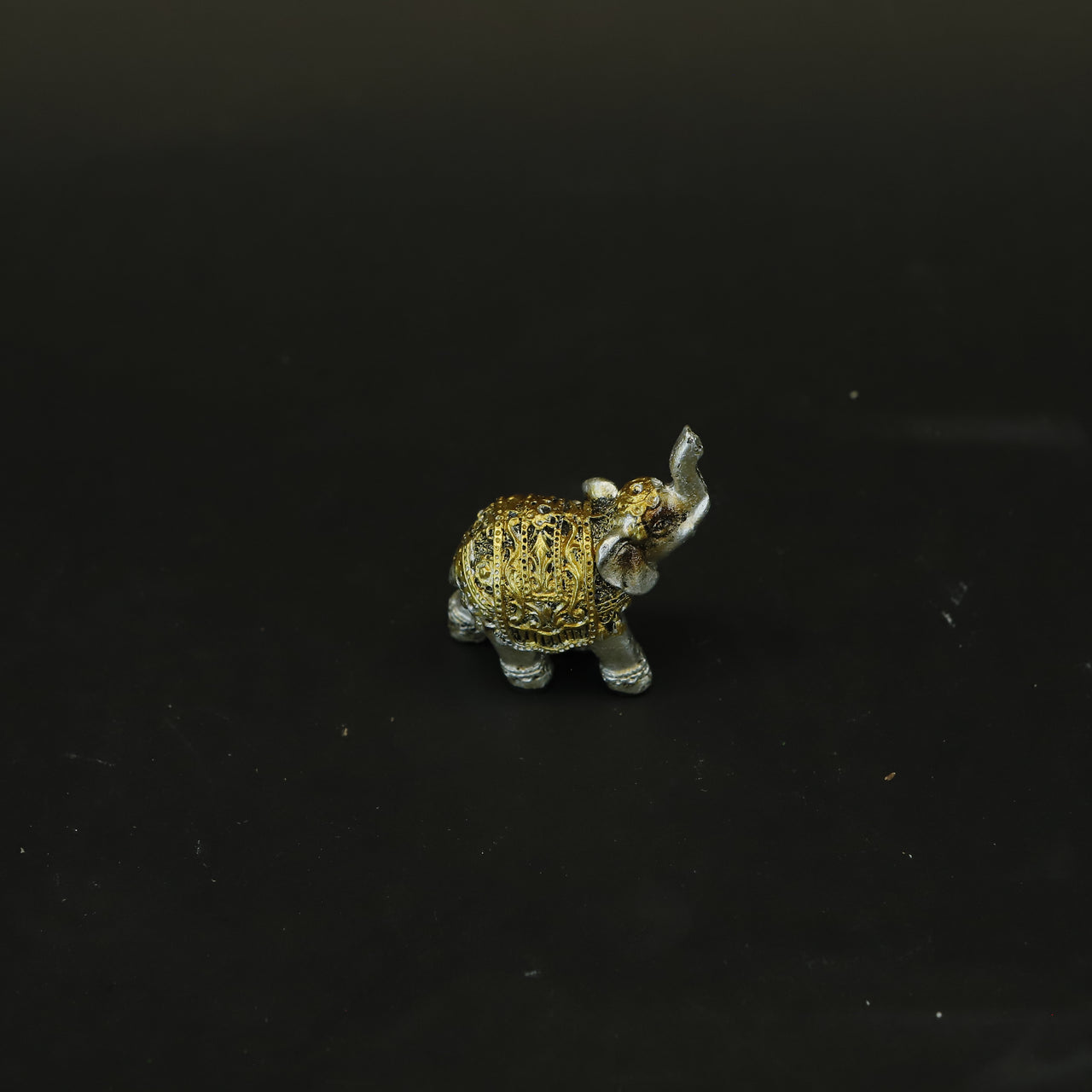 HCHD8530 - Gold/Silver Elephant Set 2 of 7