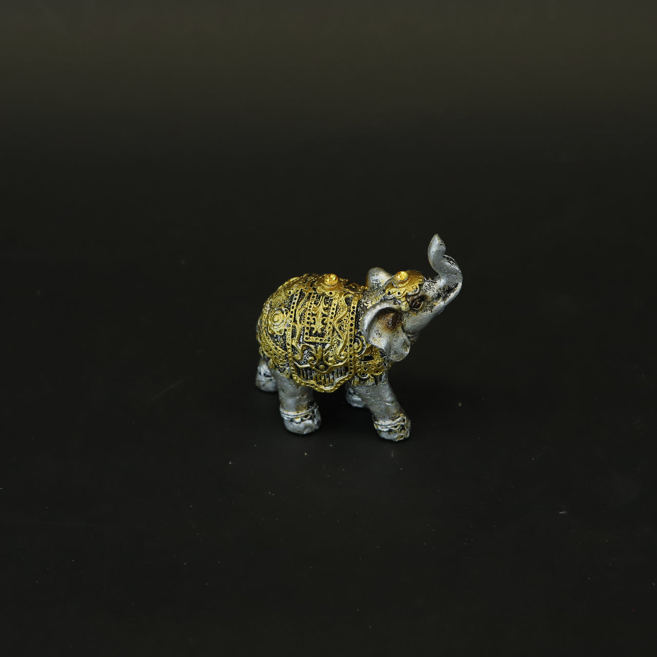 HCHD8534 - Gold/Silver Elephant Set 6 of 7