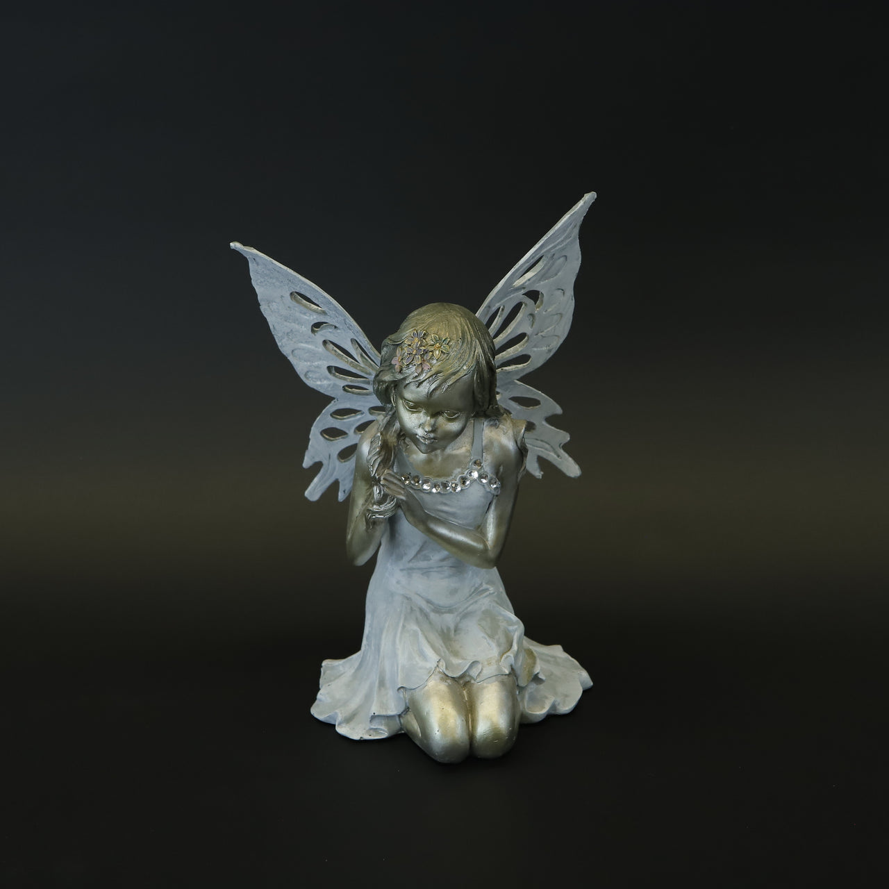 HCHD8559 - Angel Kneeling