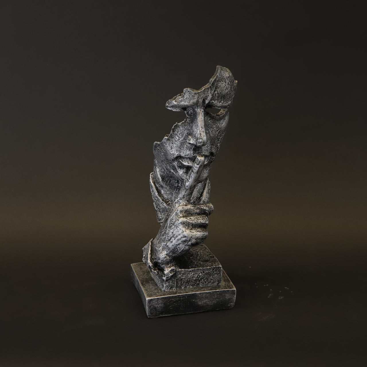 HCHD8726 - Silver Speak No Evil Man