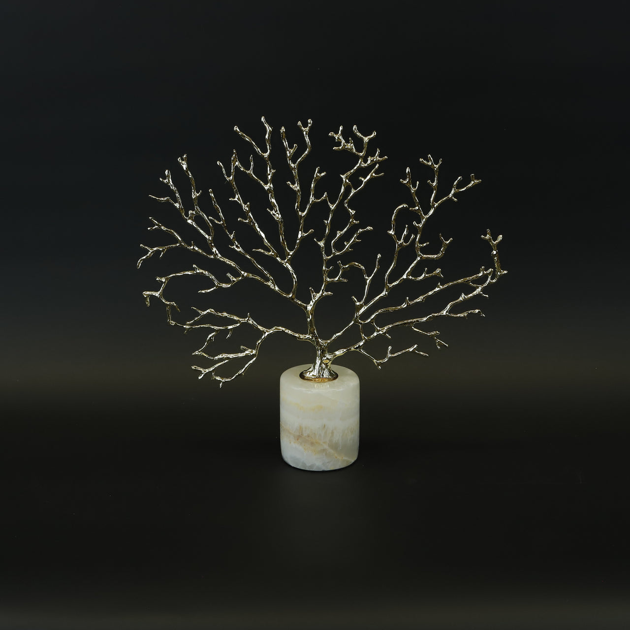 HCHD8758 - L Gold Filigree Tree
