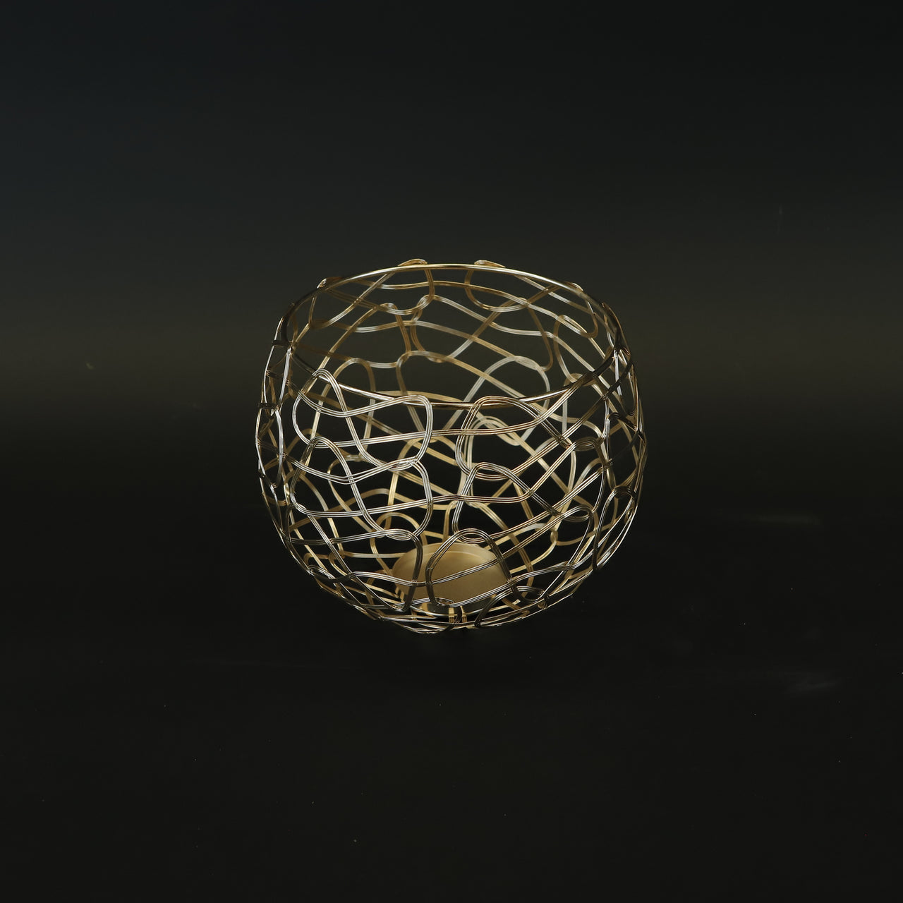 HCHD8771 - L Gold Ball Candle Holder