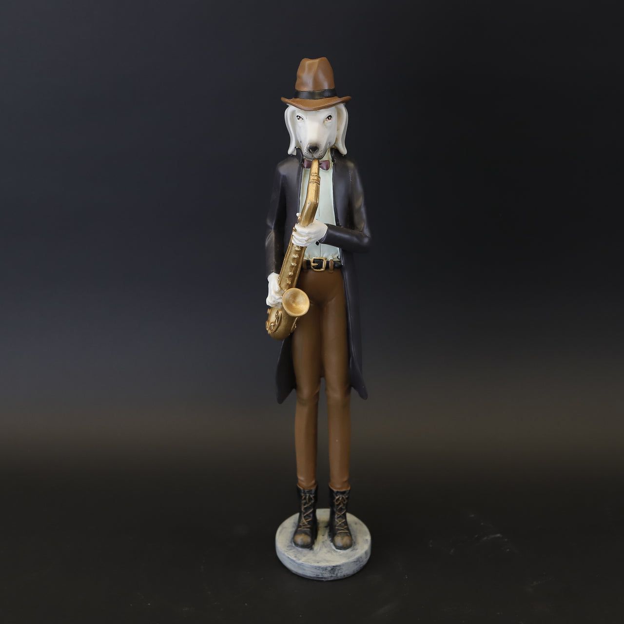 HCHD9102 - Dog Playing Saxaphone on Stand