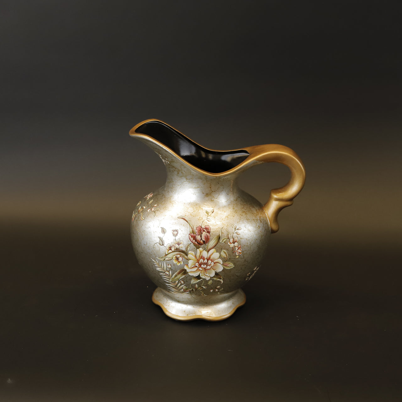 HCHD9109 - Gold Floral Pitcher