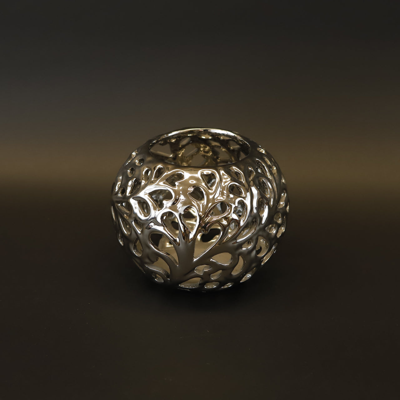 HCHD9119 - Silver Candle with Holes