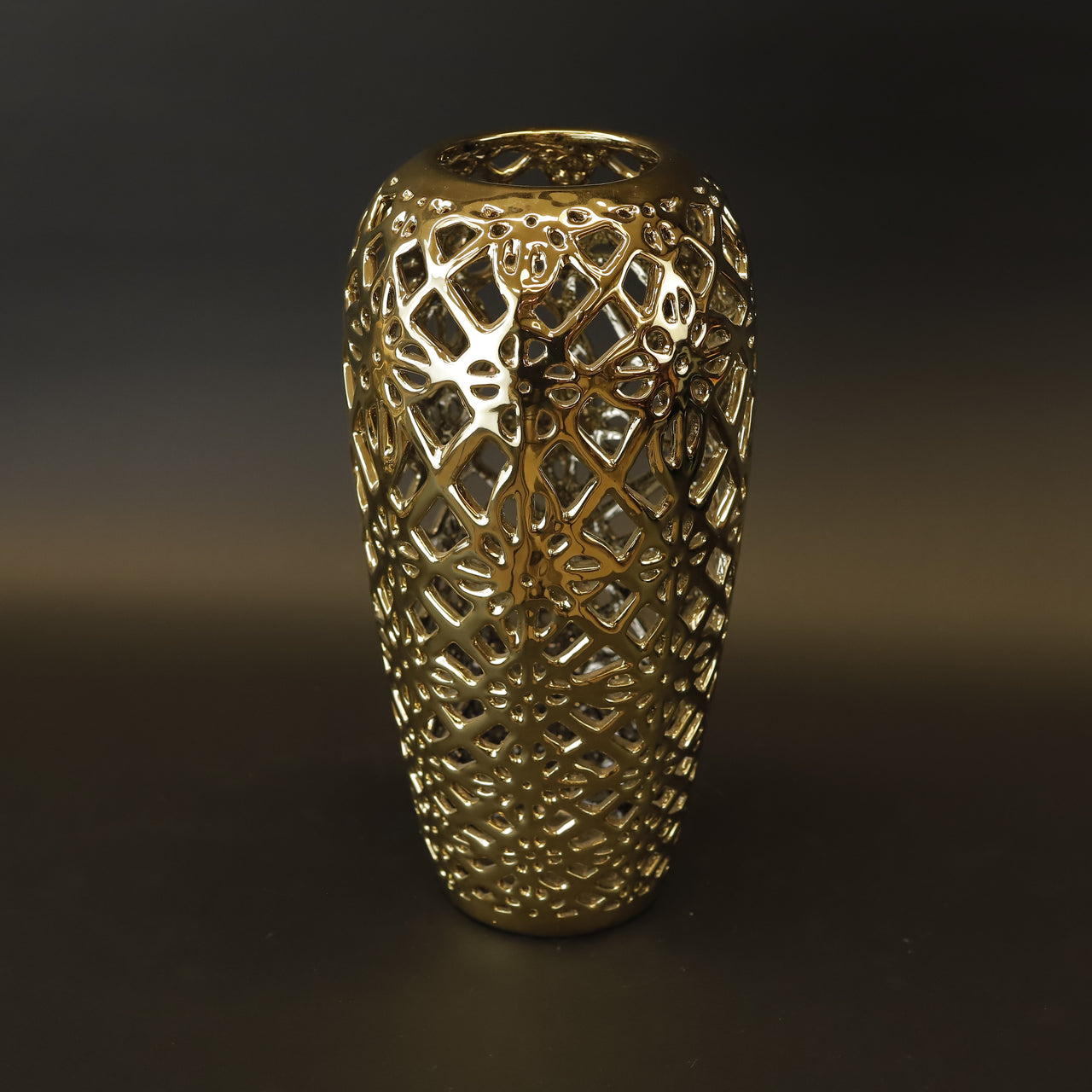HCHD9129 - Gold Oval Vase