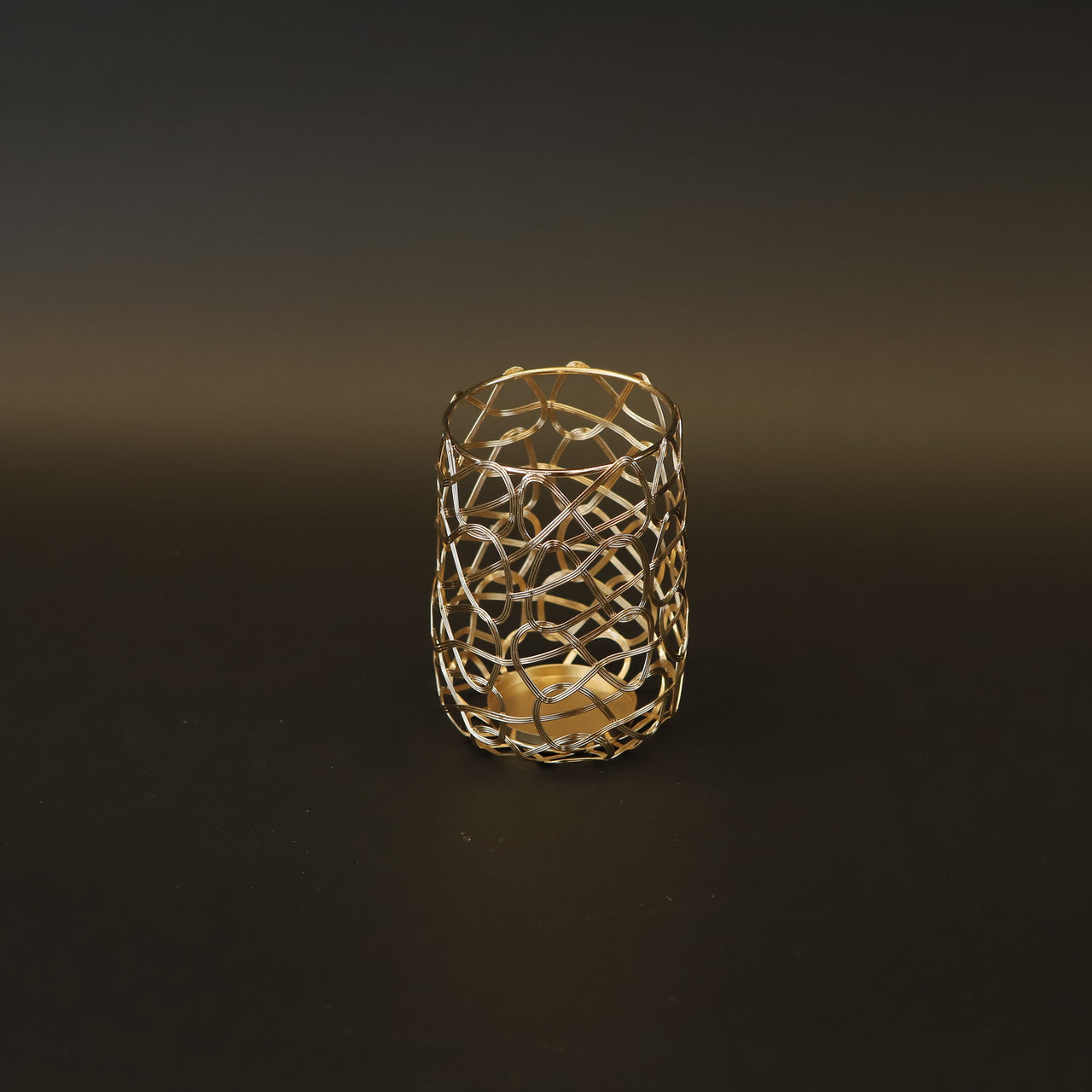 HCHD9179 - S Gold Oval Candle Holder