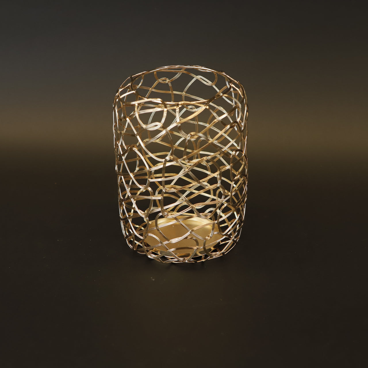 HCHD9180 - M Gold Oval Candle Holder