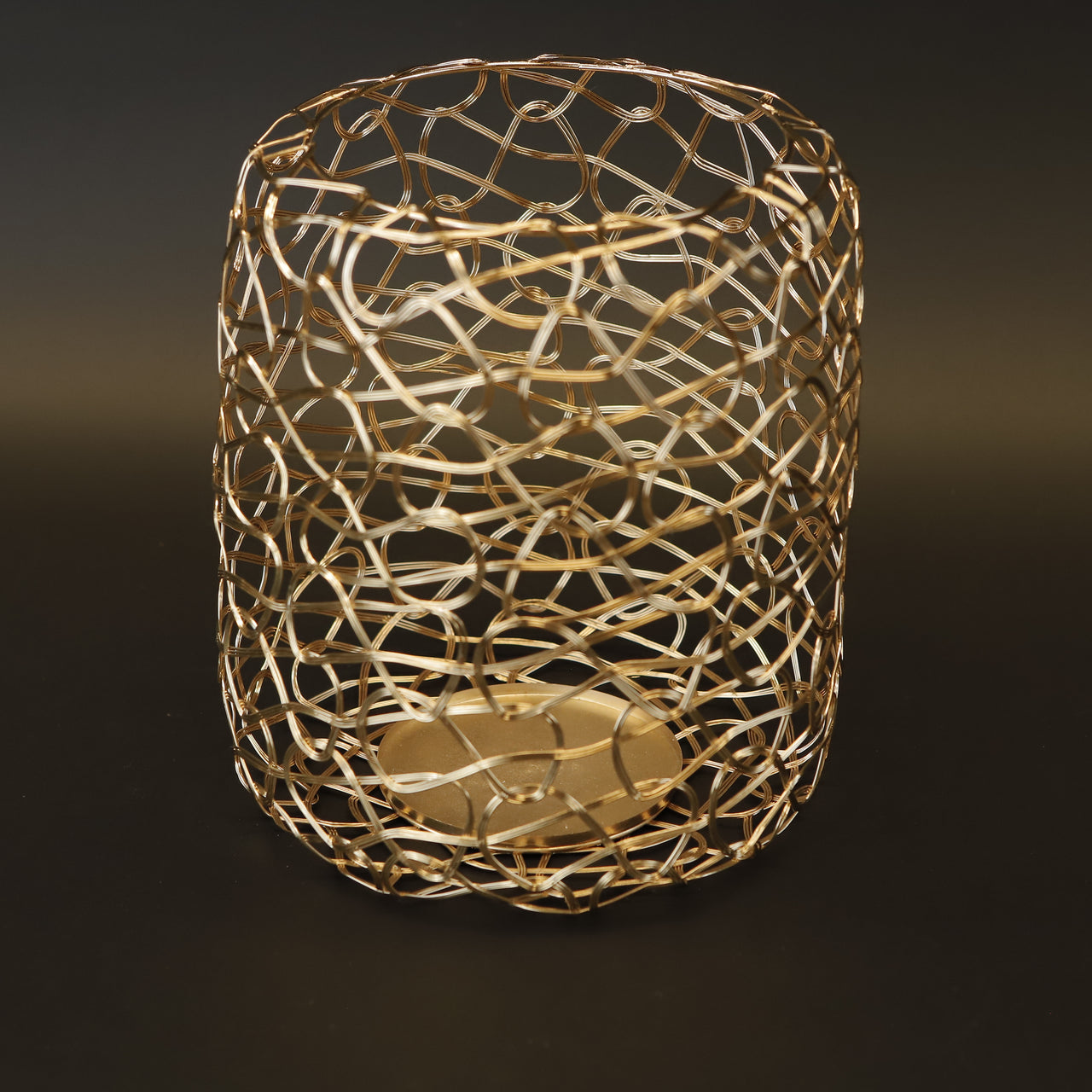HCHD9181 - L Gold Oval Candle Holder