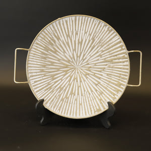 HCHD9188 - L Round Cream Aztec Plate